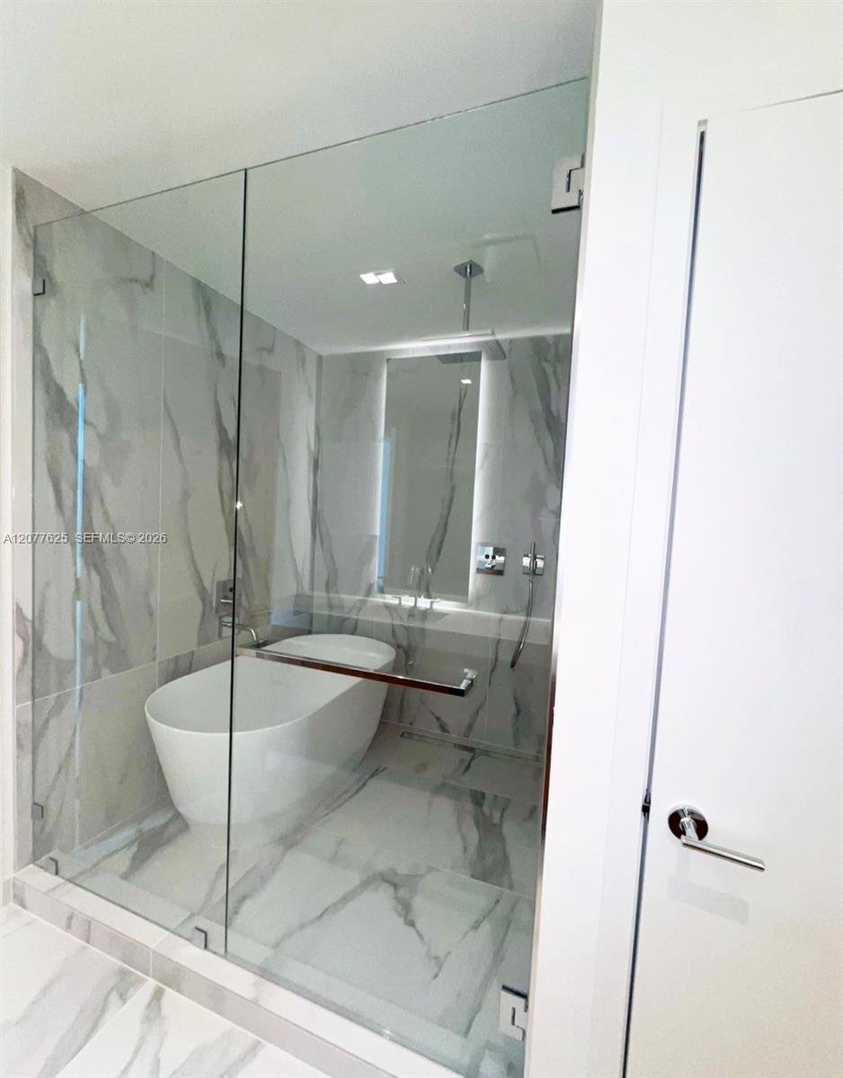 1400 Biscayne Blvd # 1802