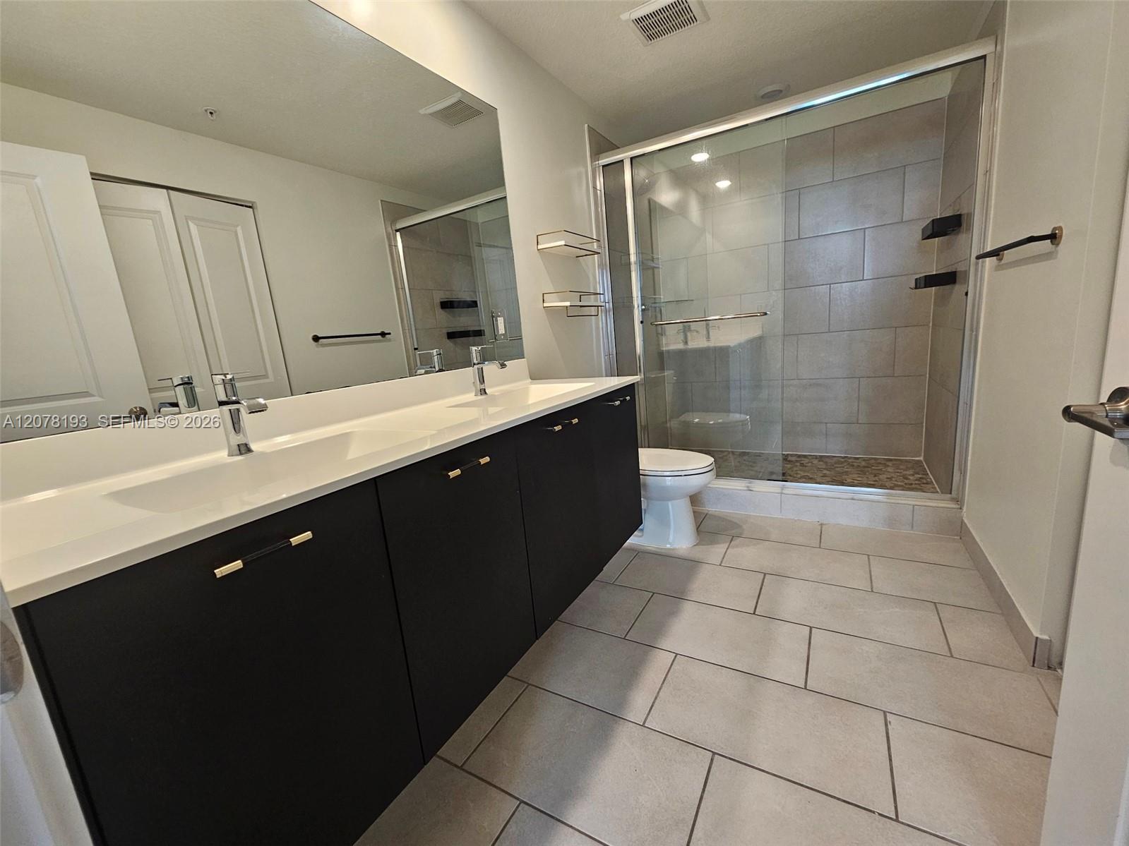 8265 NW 41st St # 206 Unit: C-206