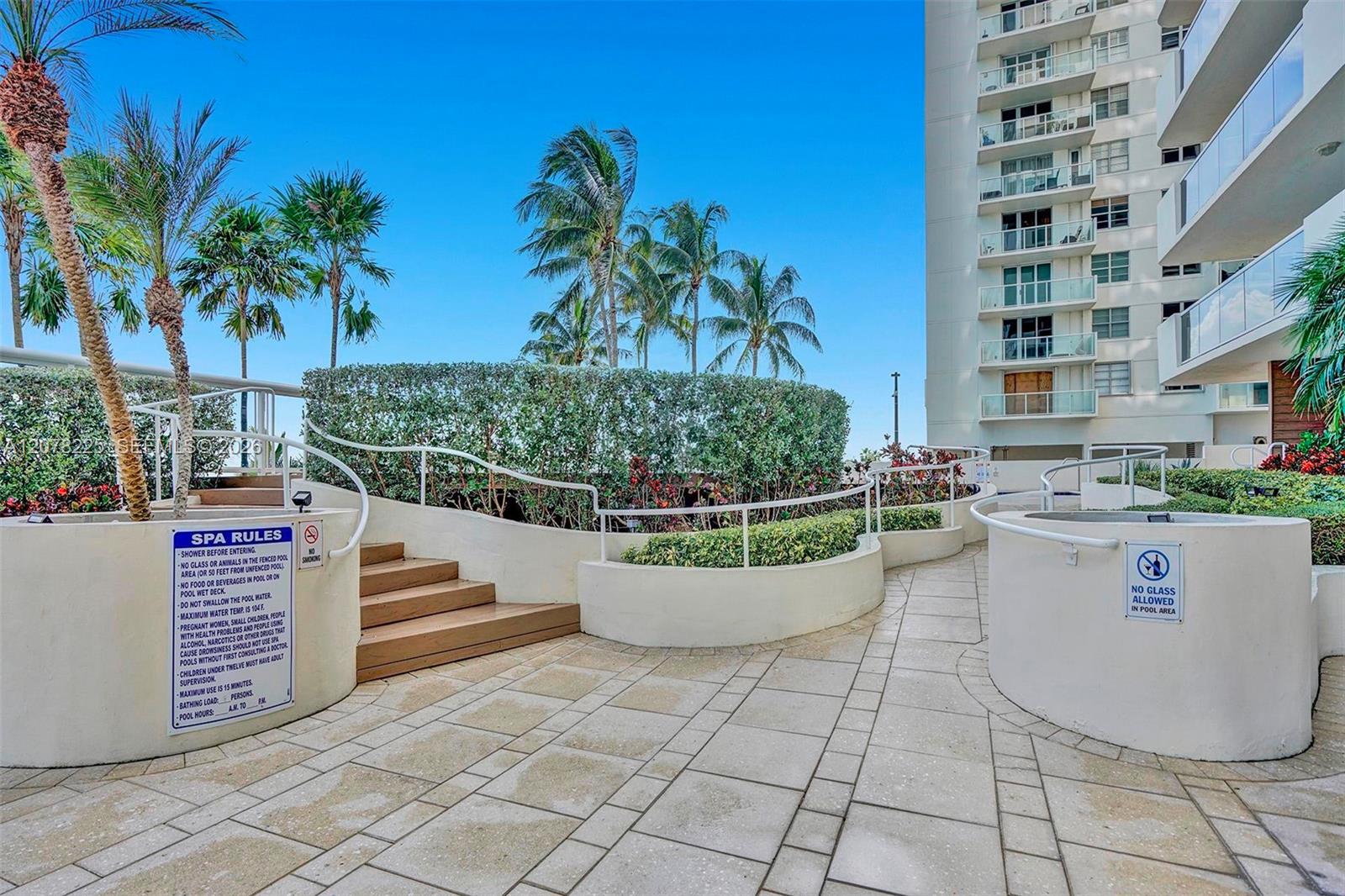 5757 Collins Ave # 2004