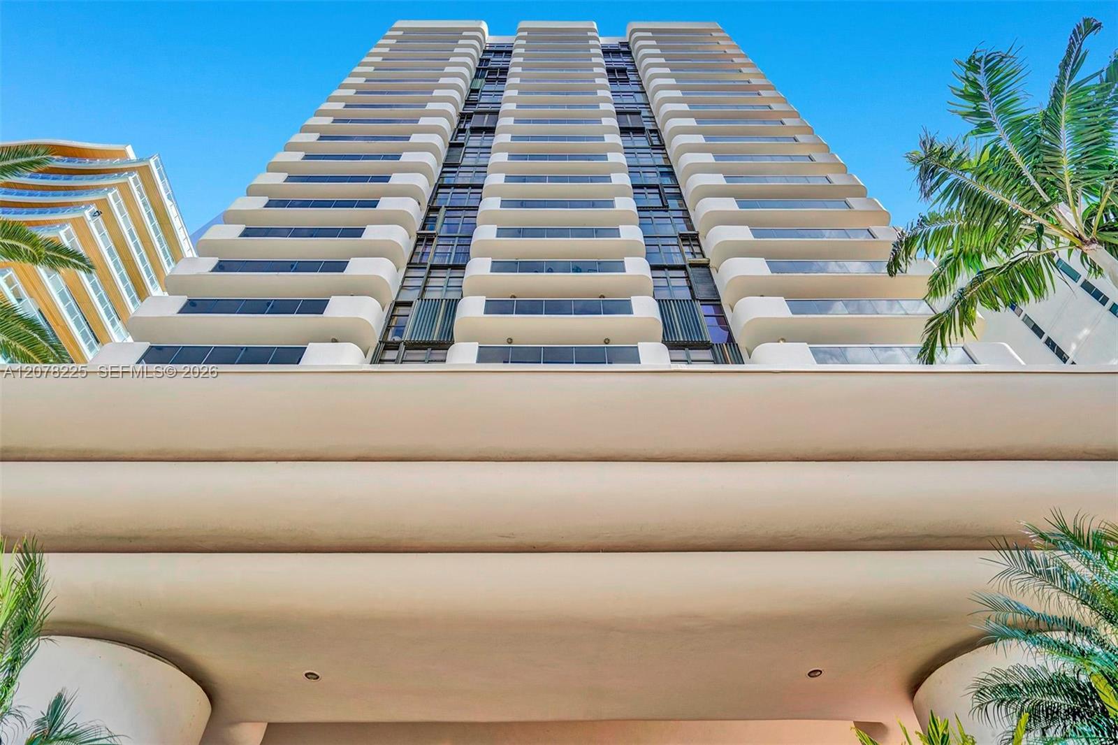 5757 Collins Ave # 2004