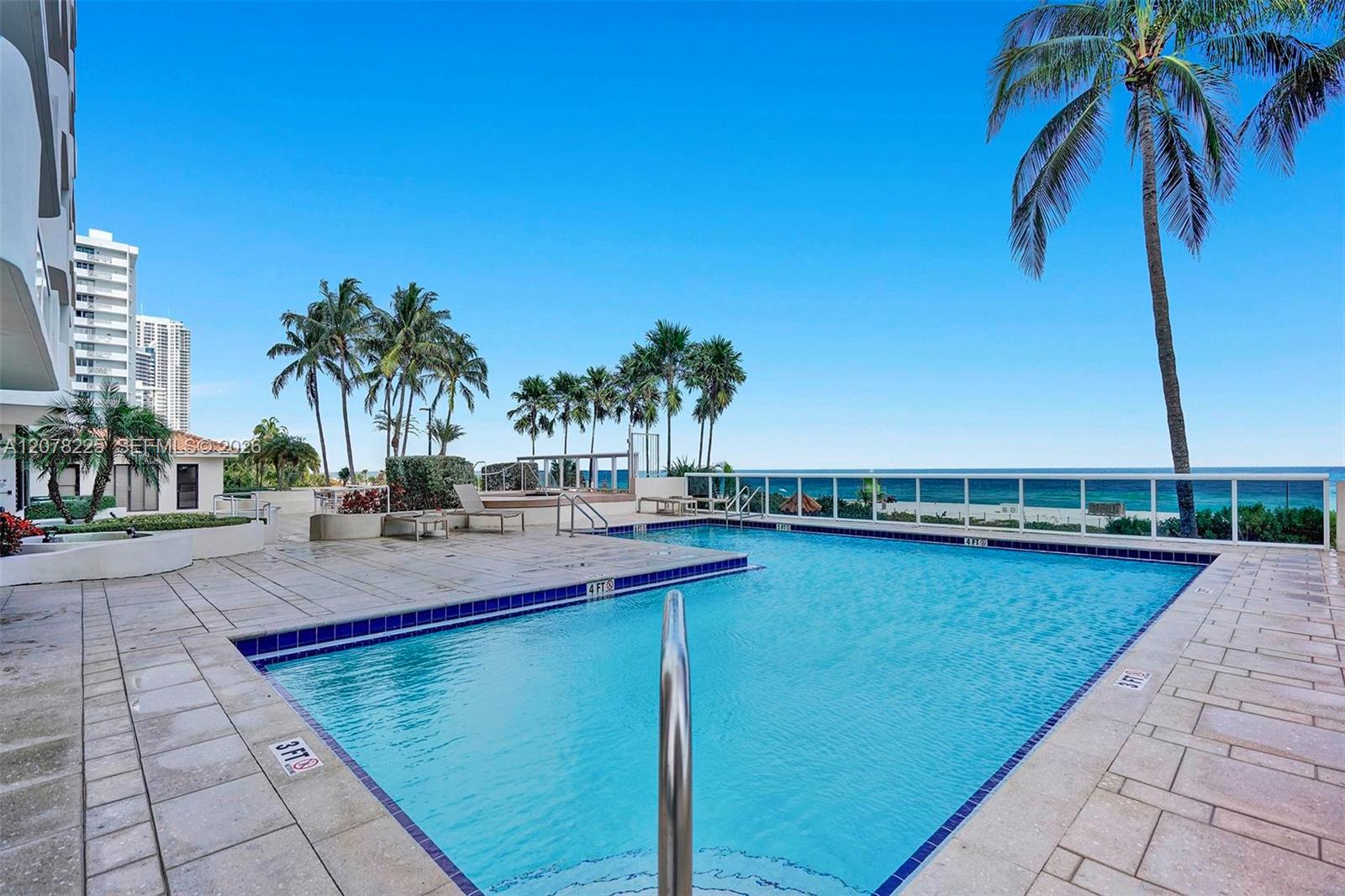 5757 Collins Ave # 2004