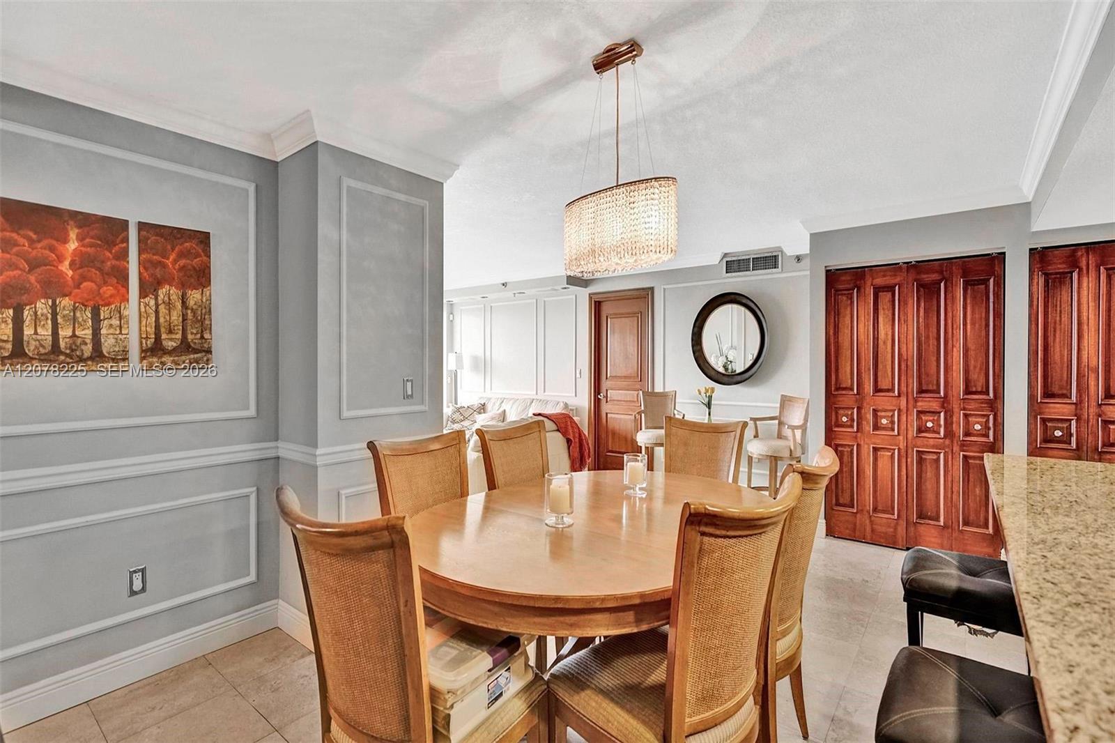 5757 Collins Ave # 2004