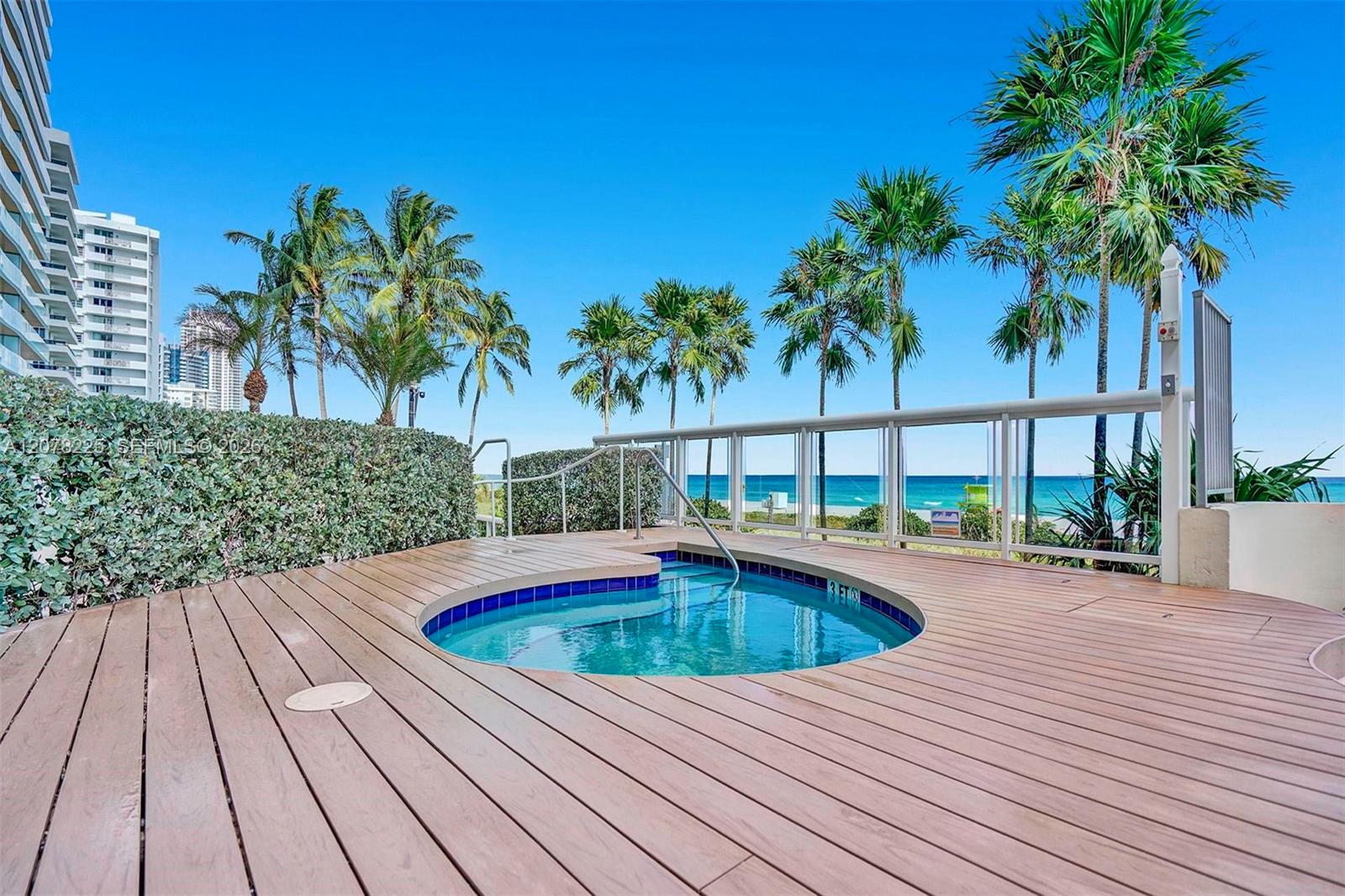 5757 Collins Ave # 2004
