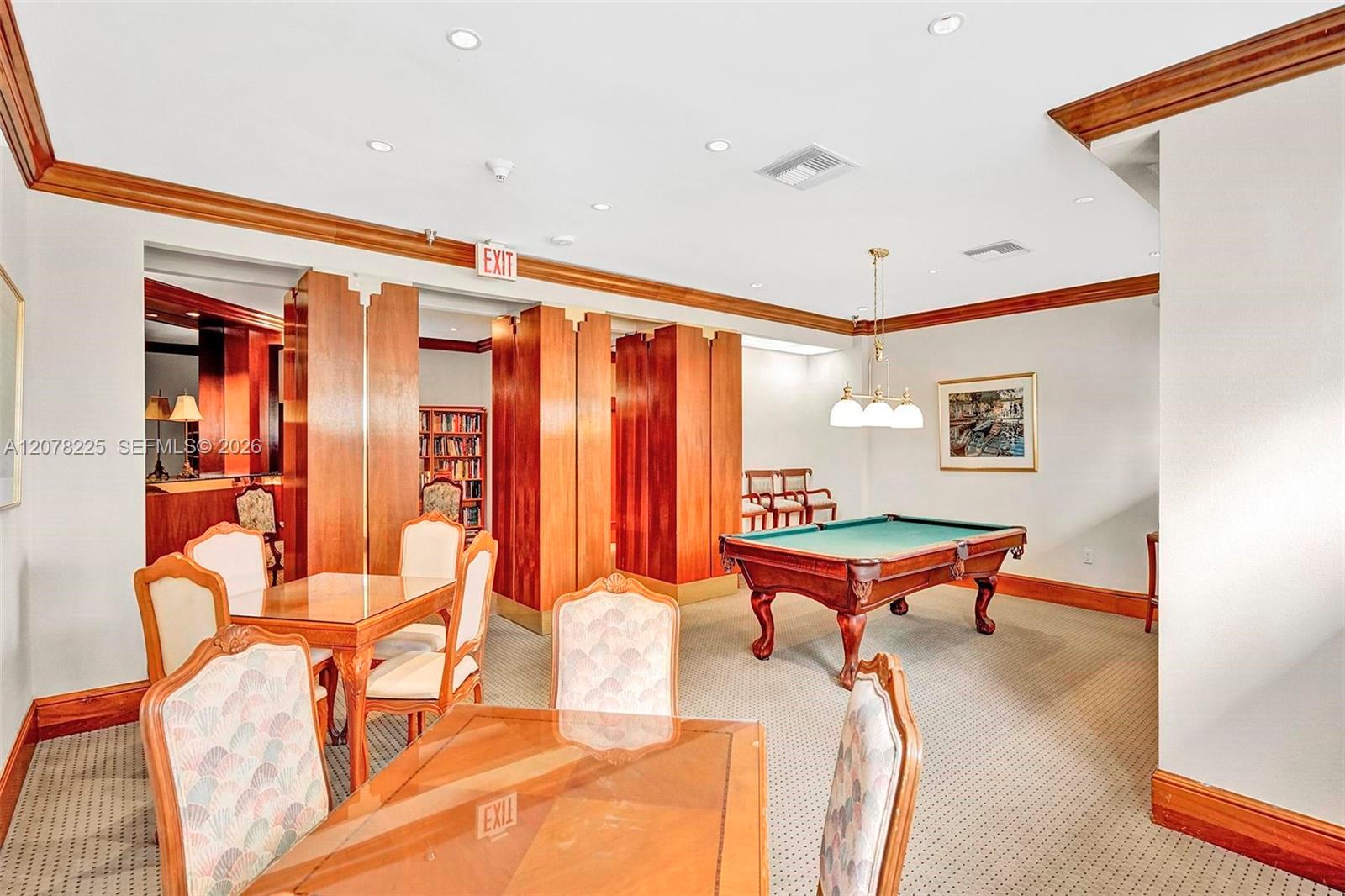 5757 Collins Ave # 2004