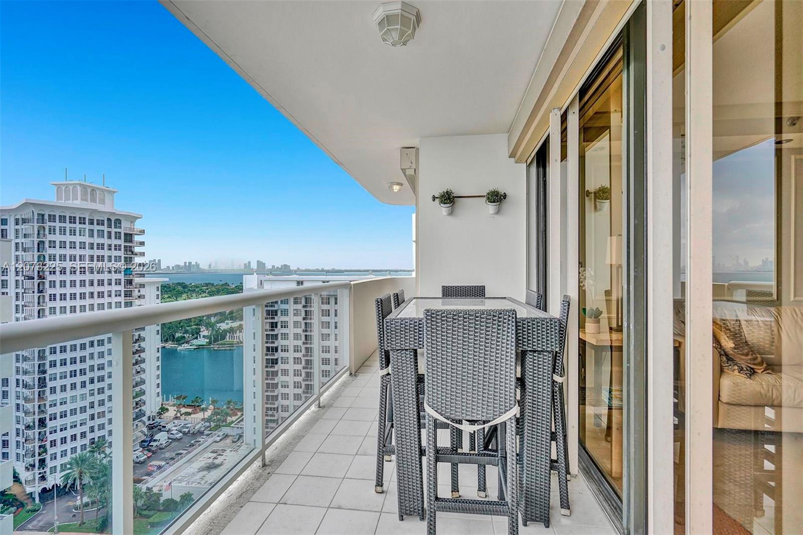 5757 Collins Ave # 2004