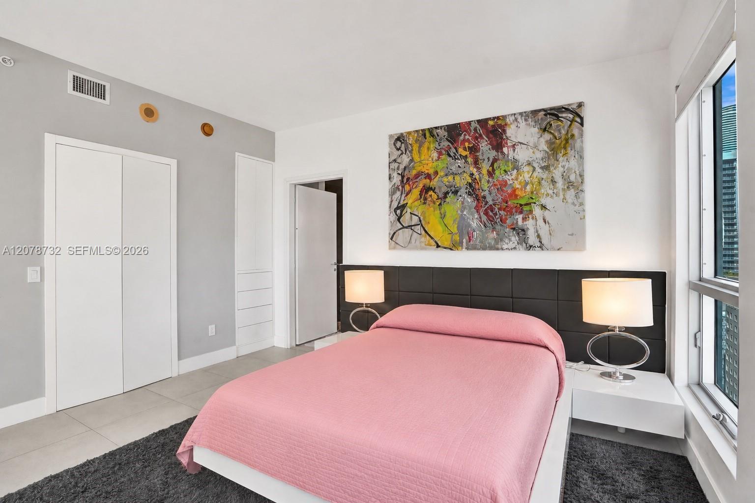 300 S Biscayne Blvd # 1816 Unit: T-1816