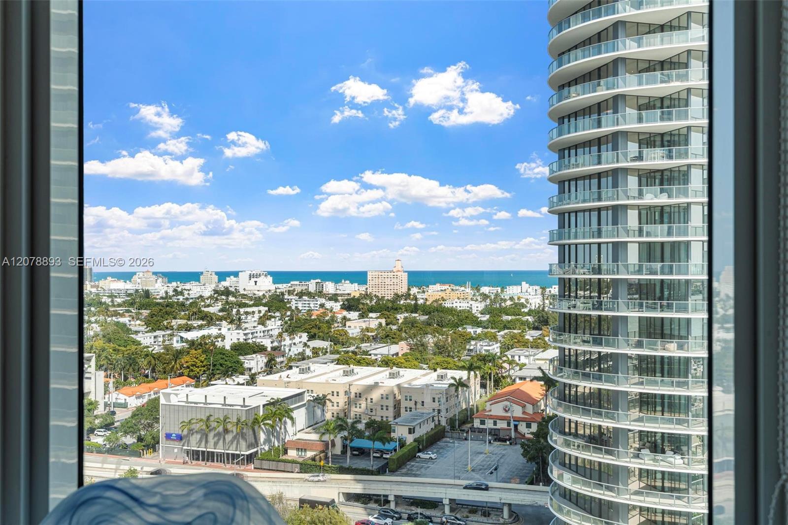 520 West Ave # 1604