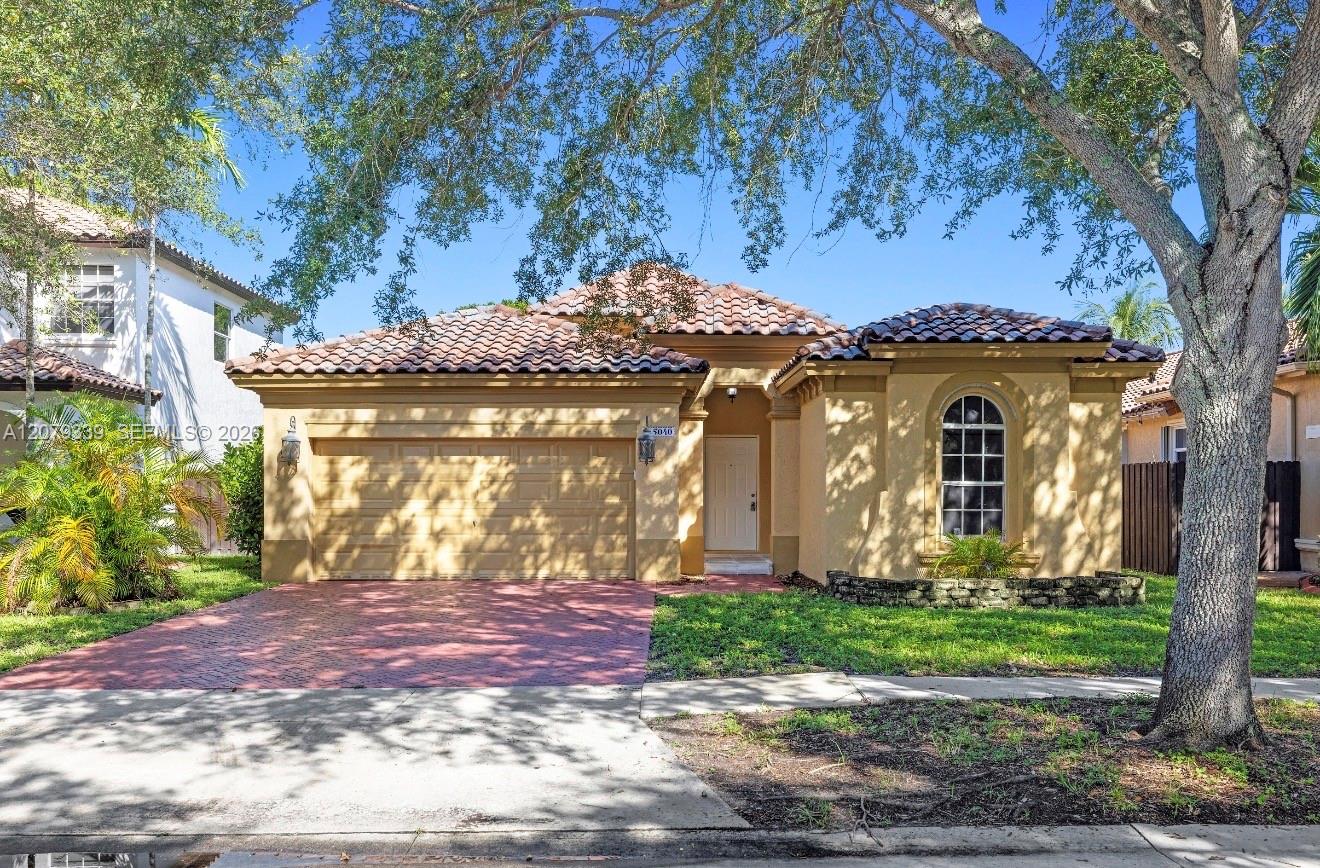 5040 SW 139th Ter