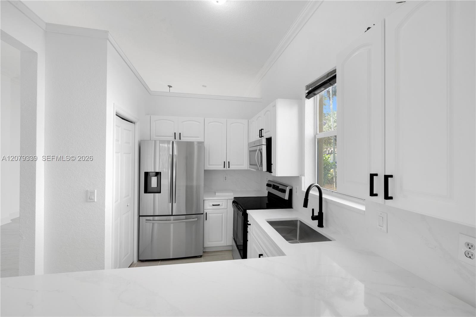 5040 SW 139th Ter