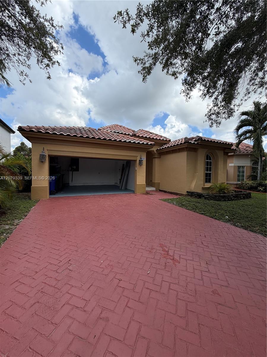 5040 SW 139th Ter