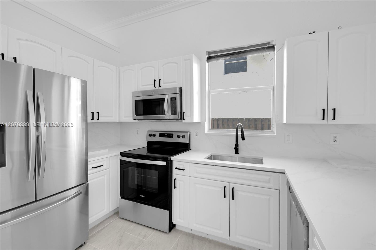 5040 SW 139th Ter