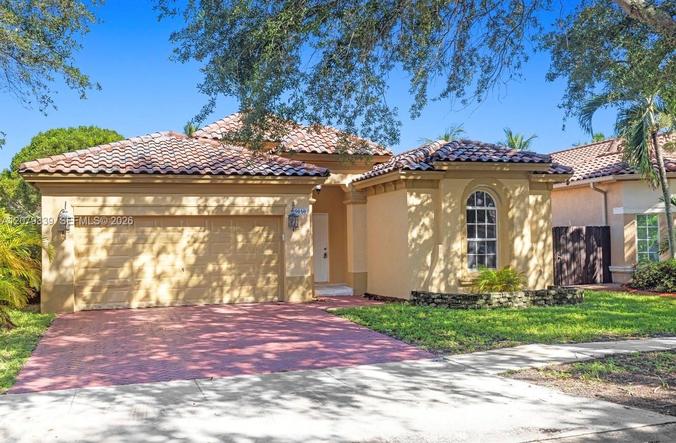 5040 SW 139th Ter