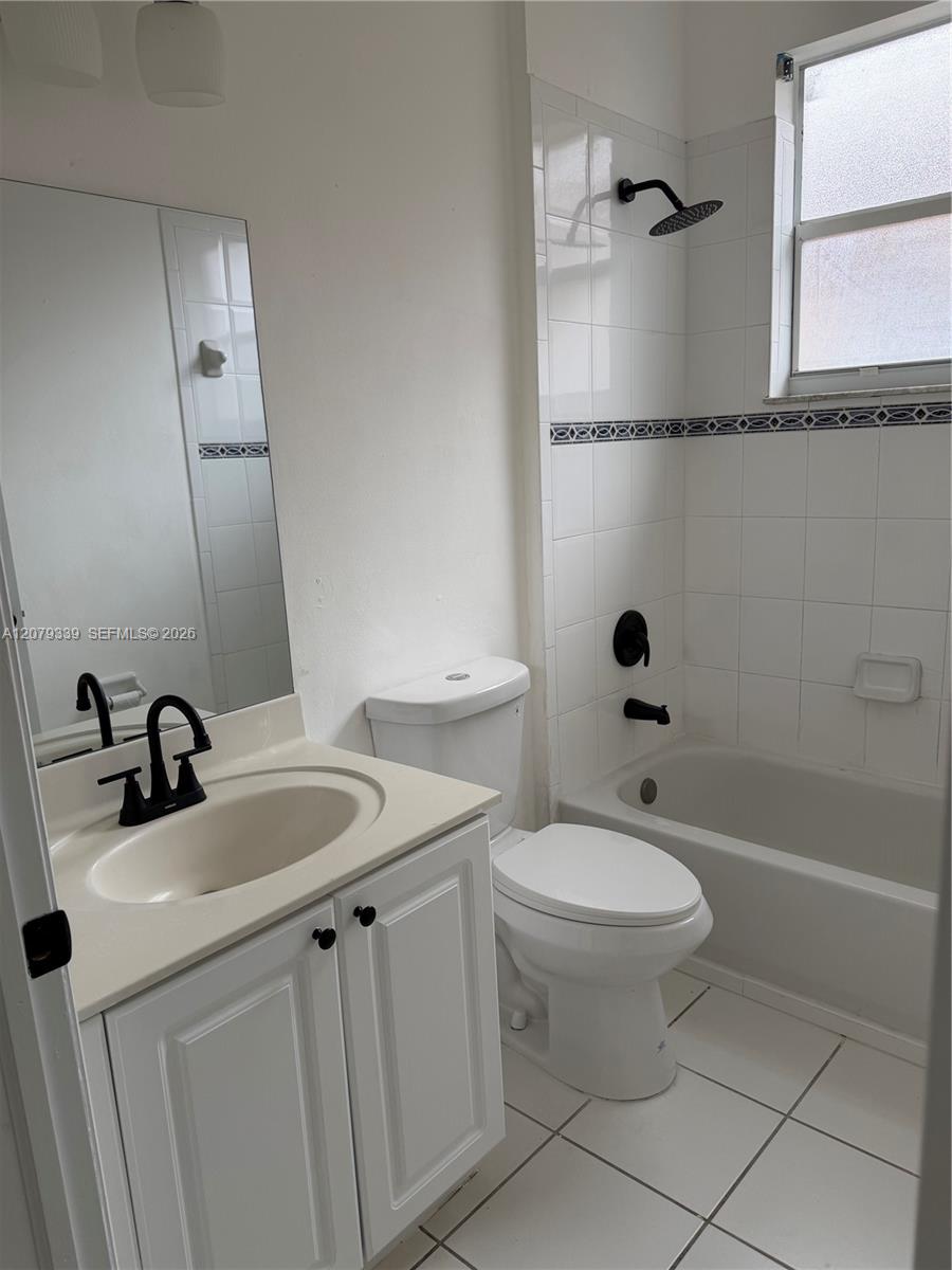 5040 SW 139th Ter