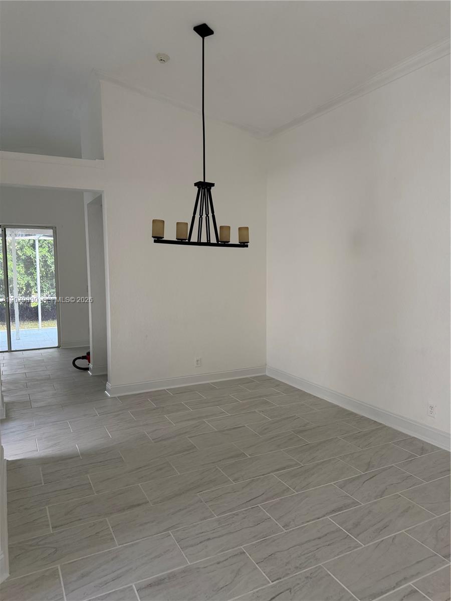 5040 SW 139th Ter