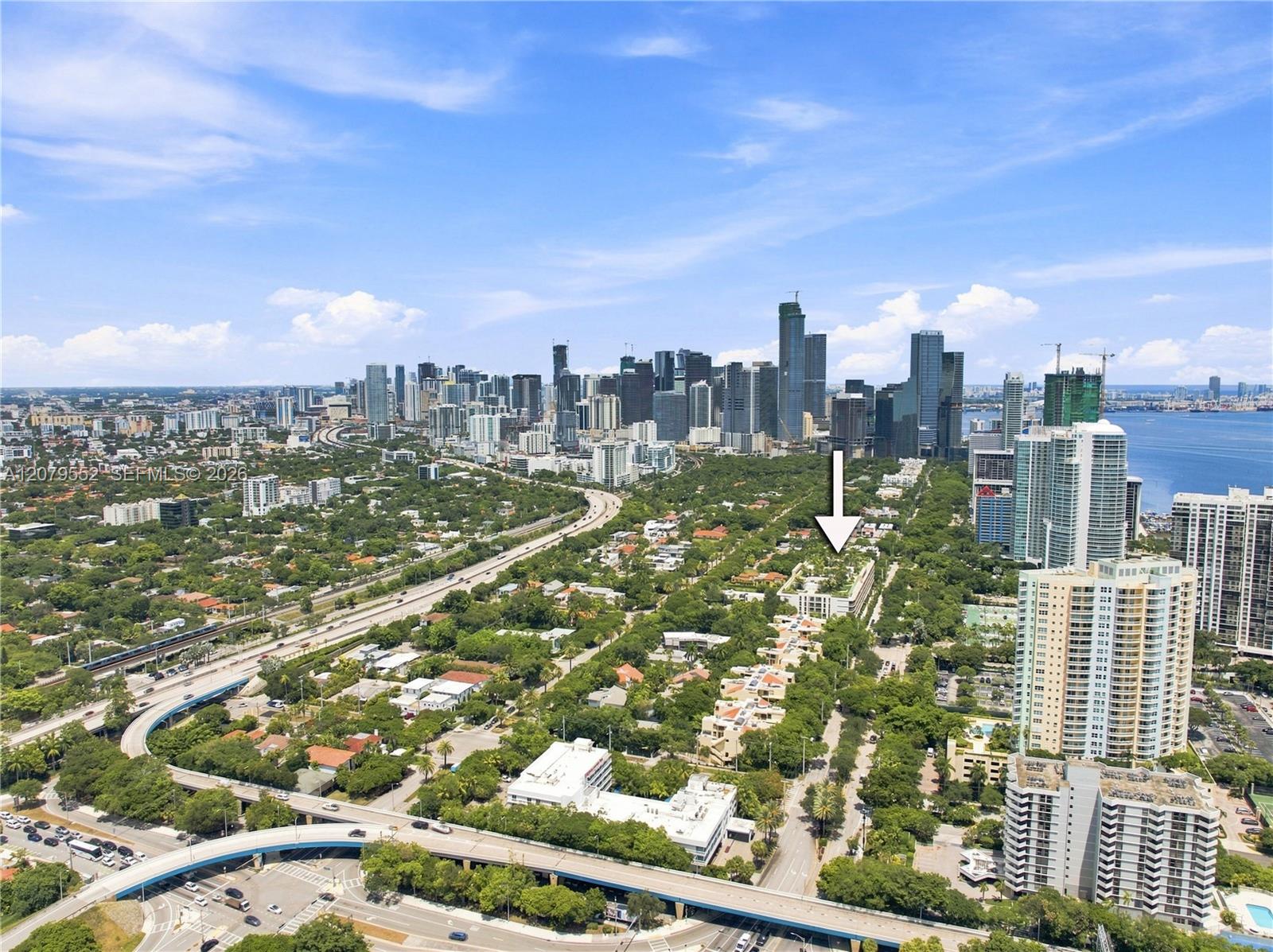 2200 Brickell Ave # 413