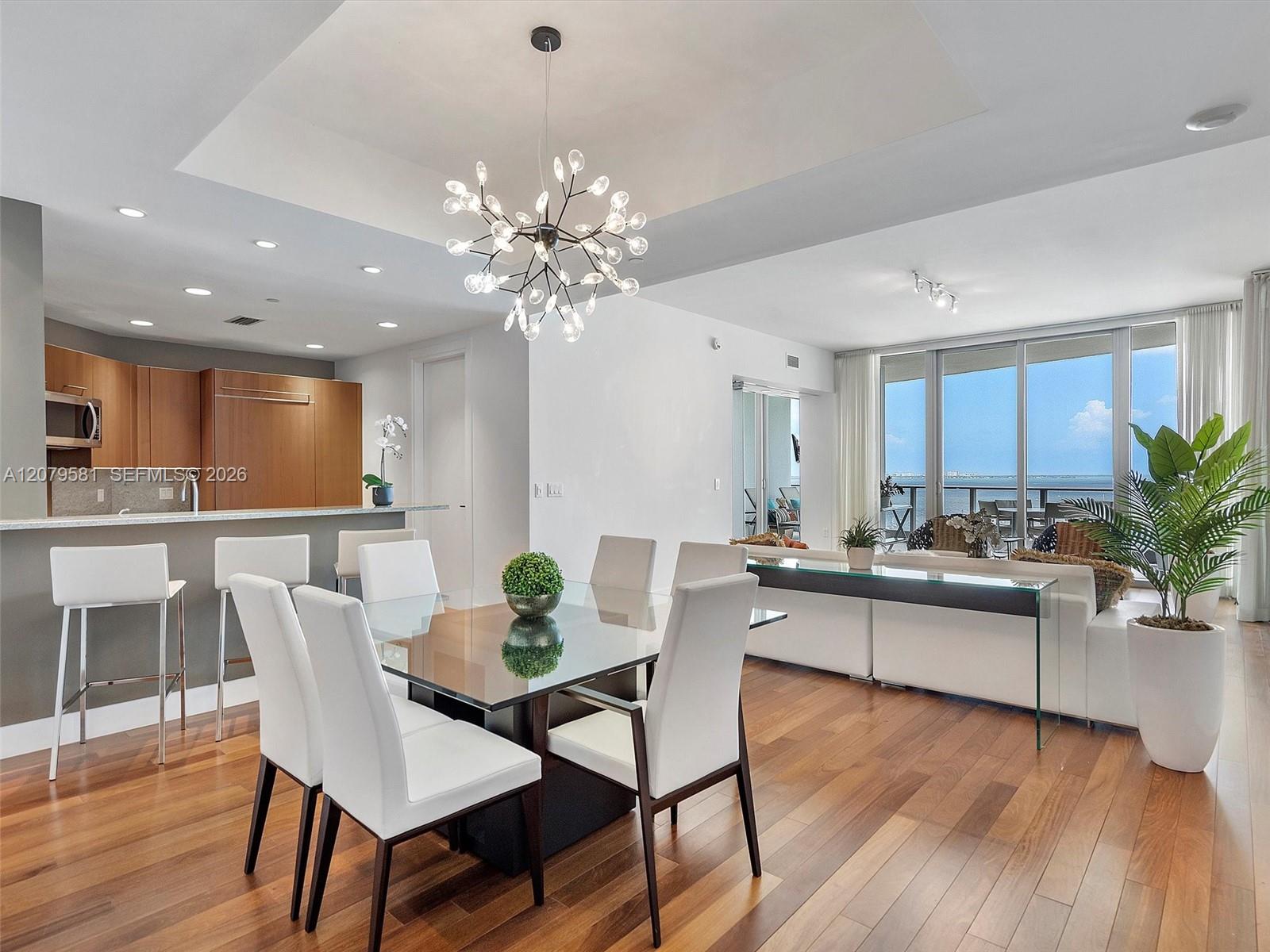 2627 S Bayshore Dr # 2106