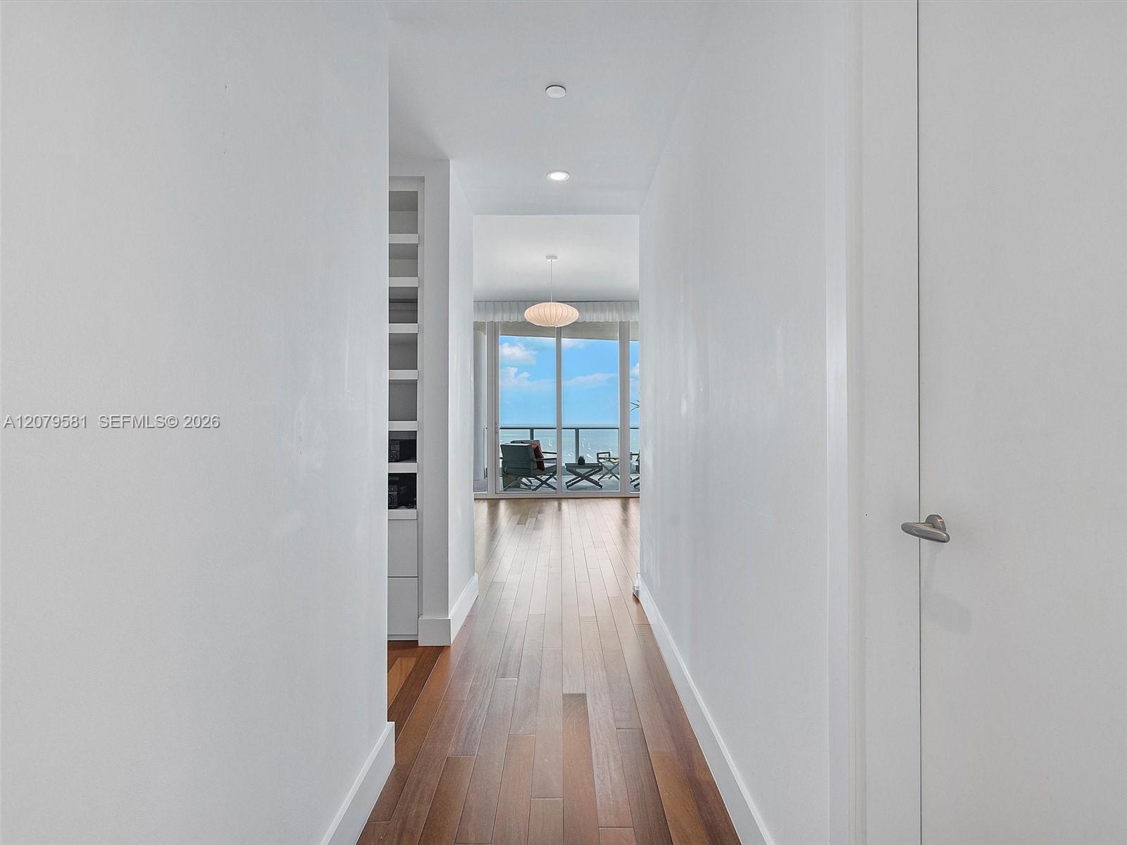 2627 S Bayshore Dr # 2106
