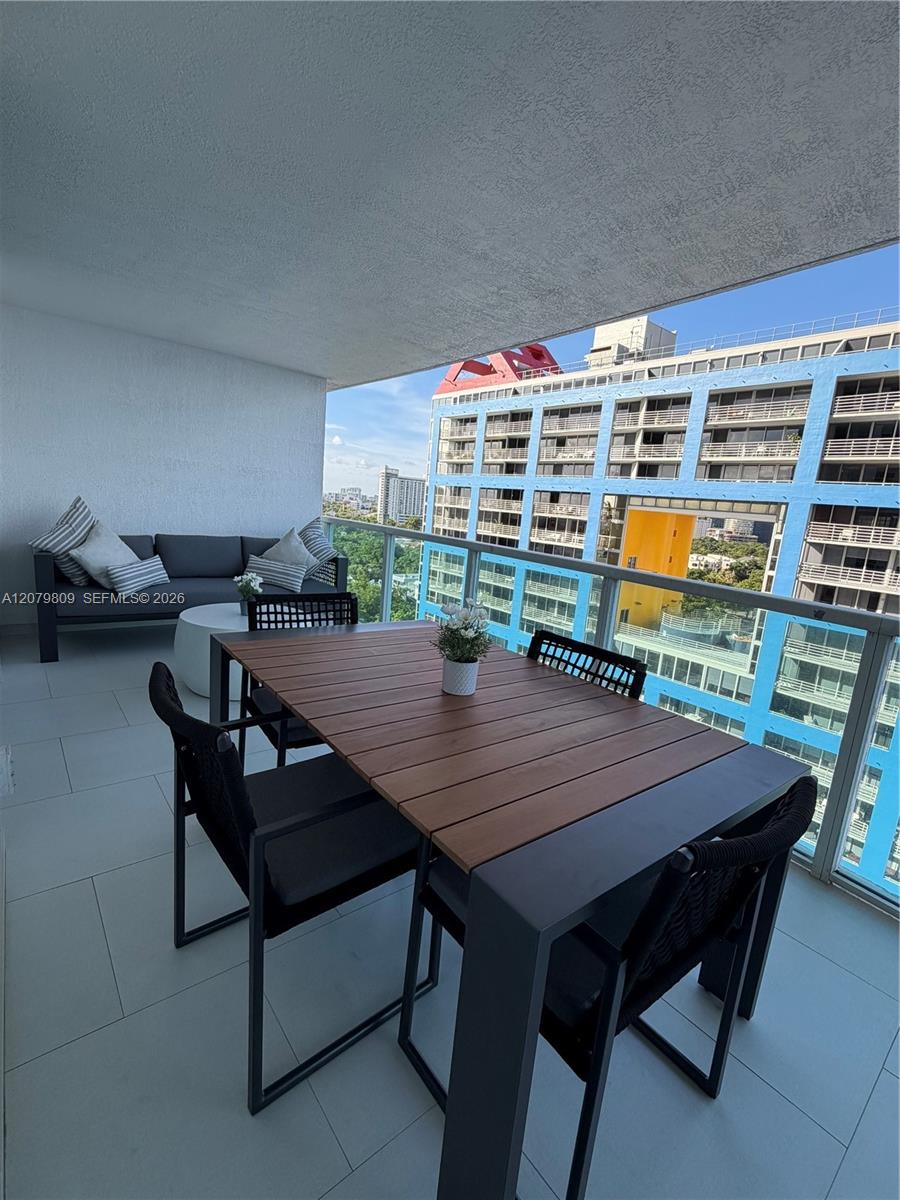 2101 Brickell Ave # 1104