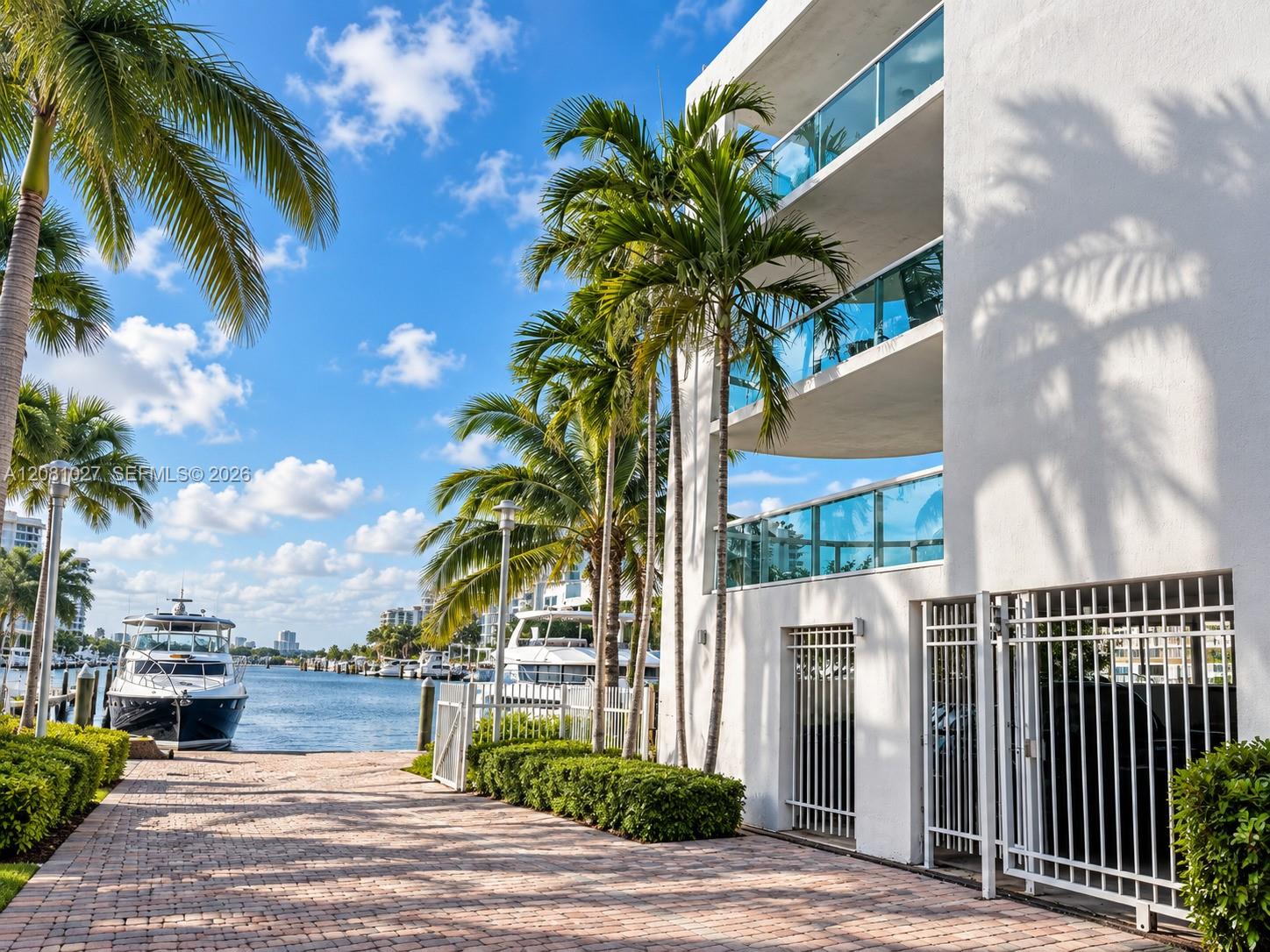7918 Harbor Island Drive # 307
