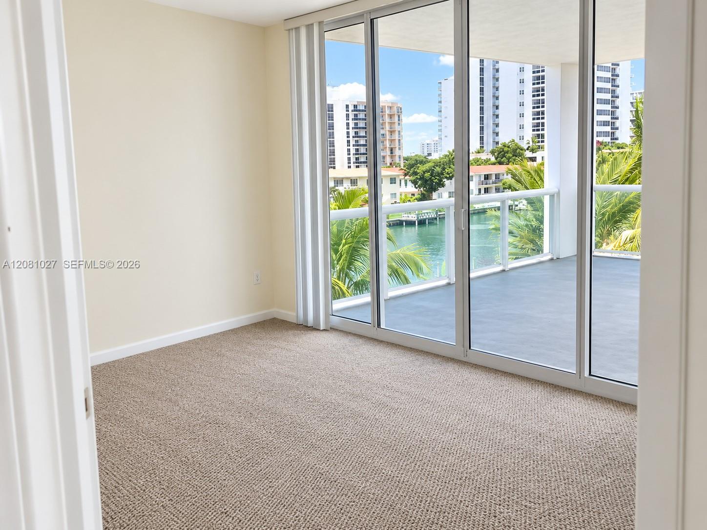 7918 Harbor Island Drive # 307