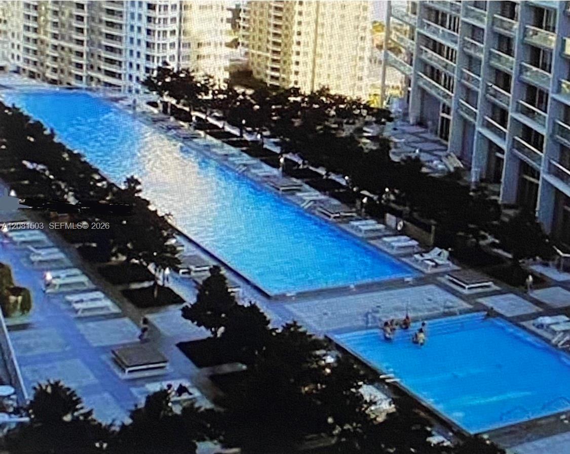 475 Brickell Ave # 4910