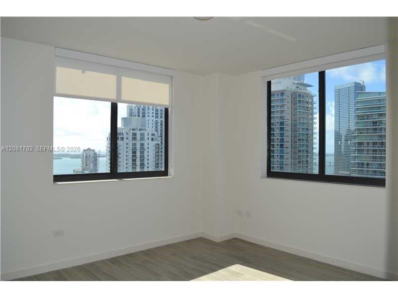 999 SW 1 AV # 2503