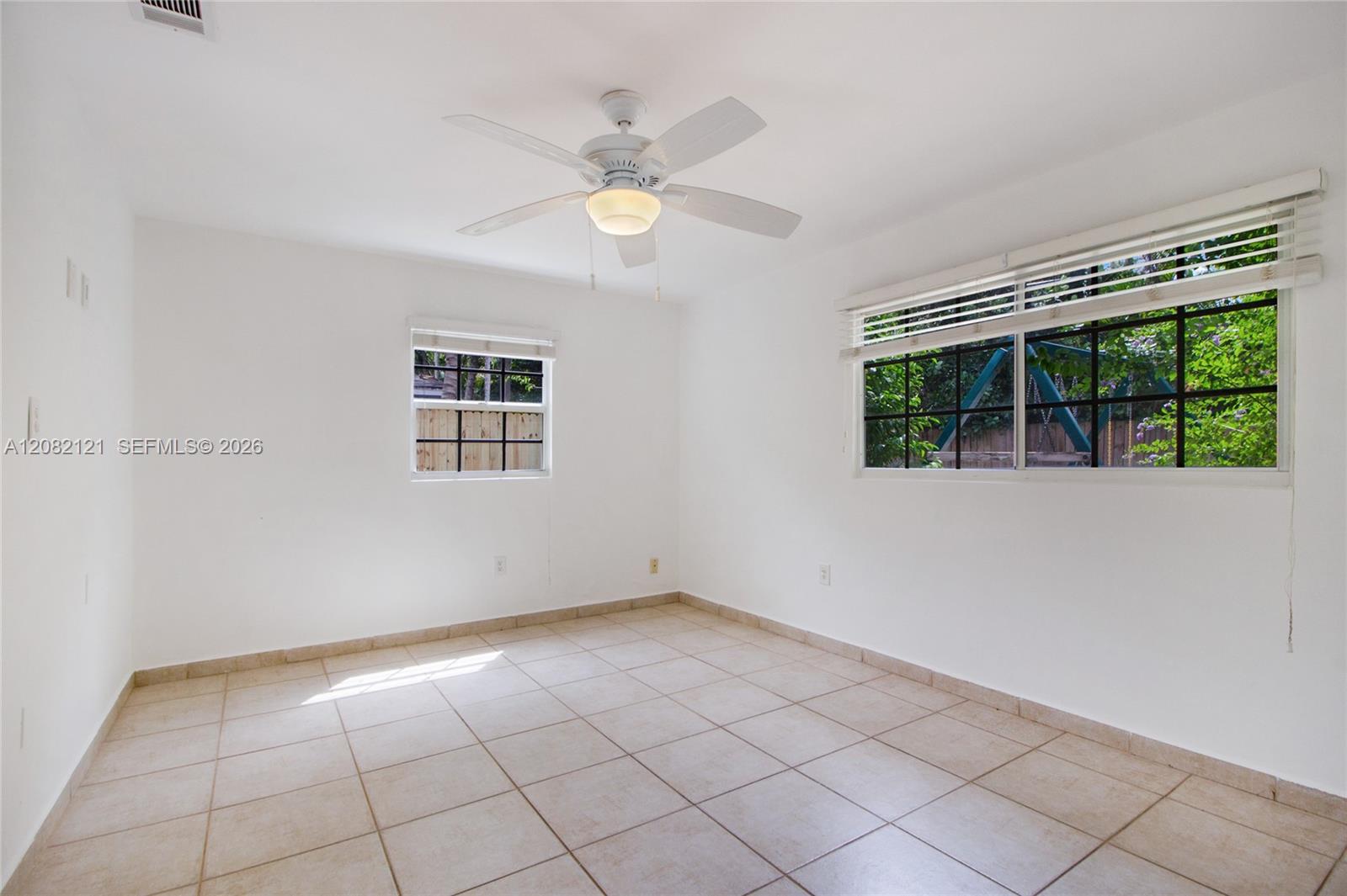 119 Harbor Dr