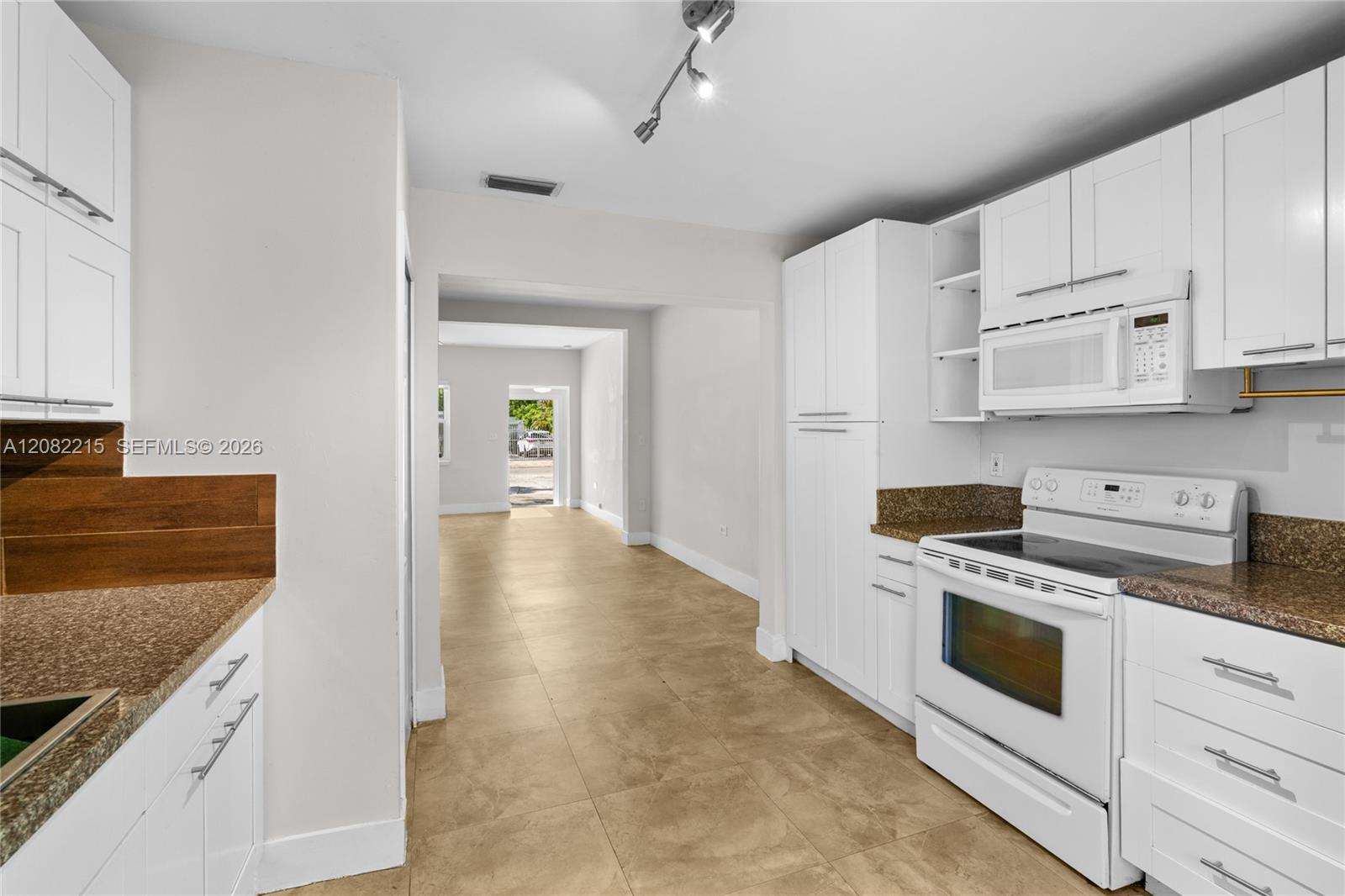 175 NW 121st St