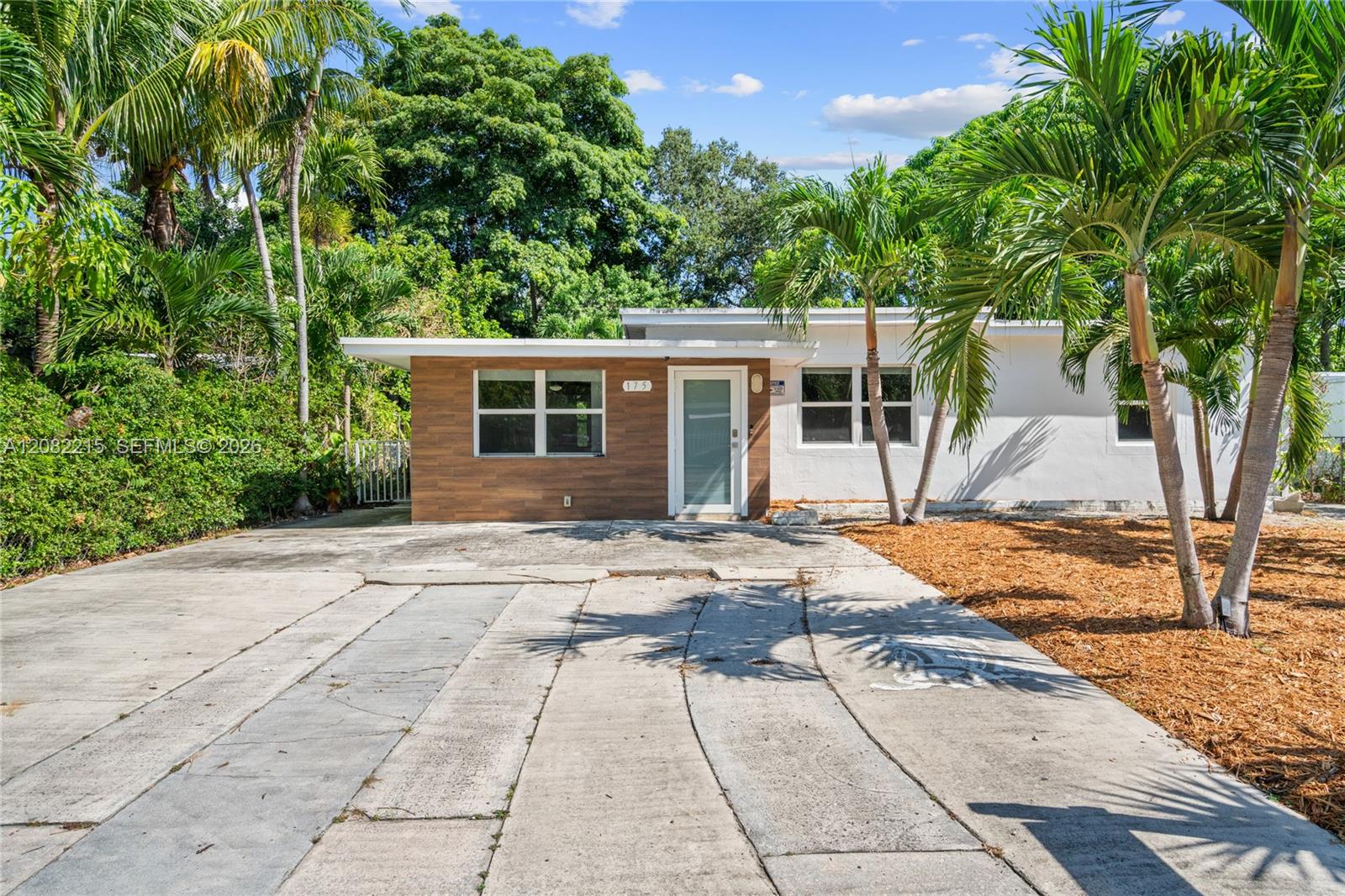 175 NW 121st St