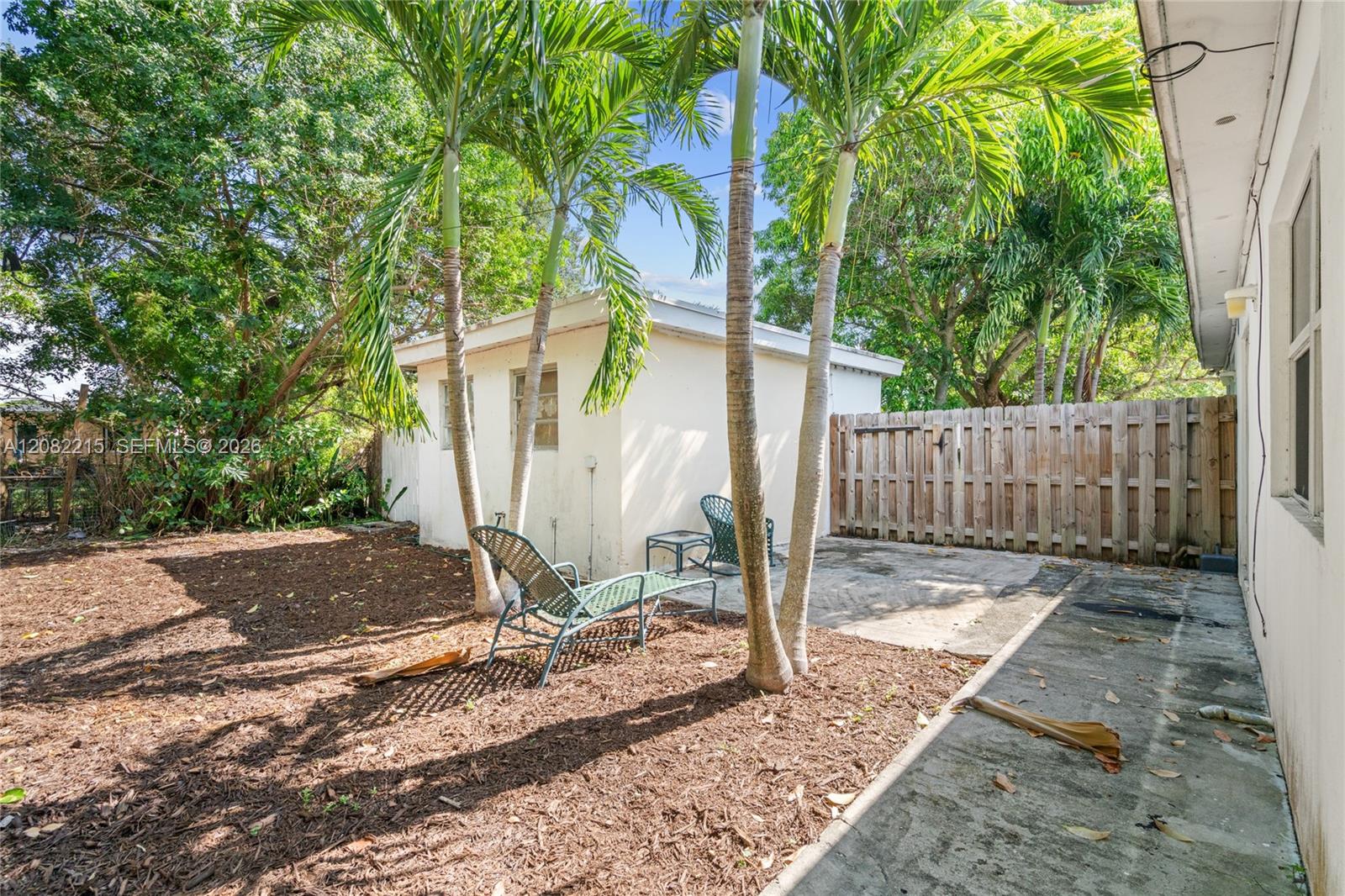 175 NW 121st St