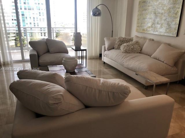 901 Brickell Key Blvd # 1105