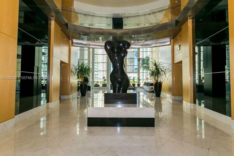 901 Brickell Key Blvd # 1105
