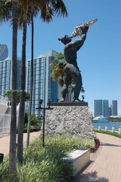 901 Brickell Key Blvd # 1105