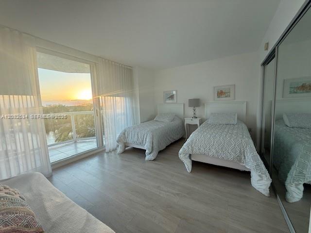 16500 Collins Ave # 454
