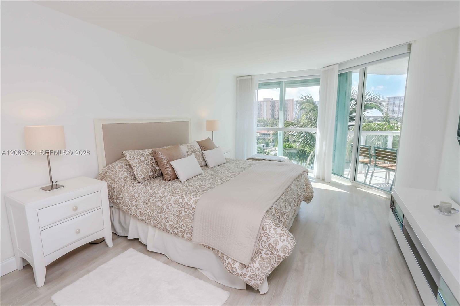 16500 Collins Ave # 454