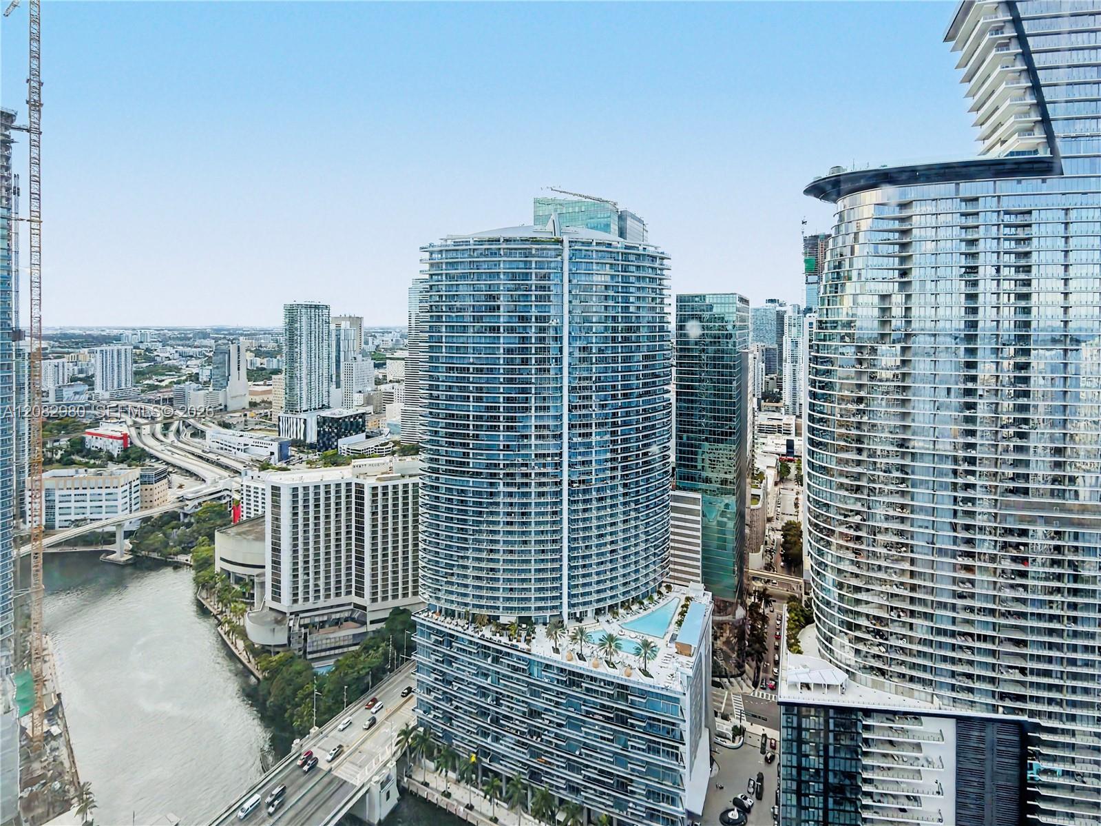 475 Brickell Ave # 4610