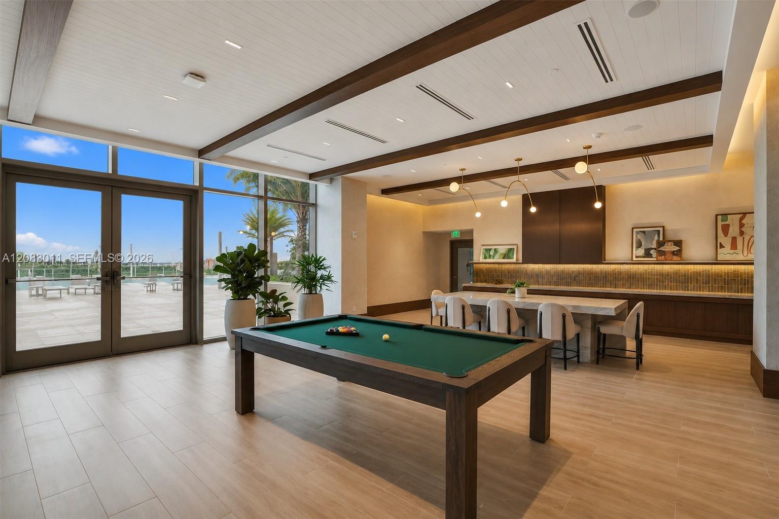 2411 Laguna Cir # 307