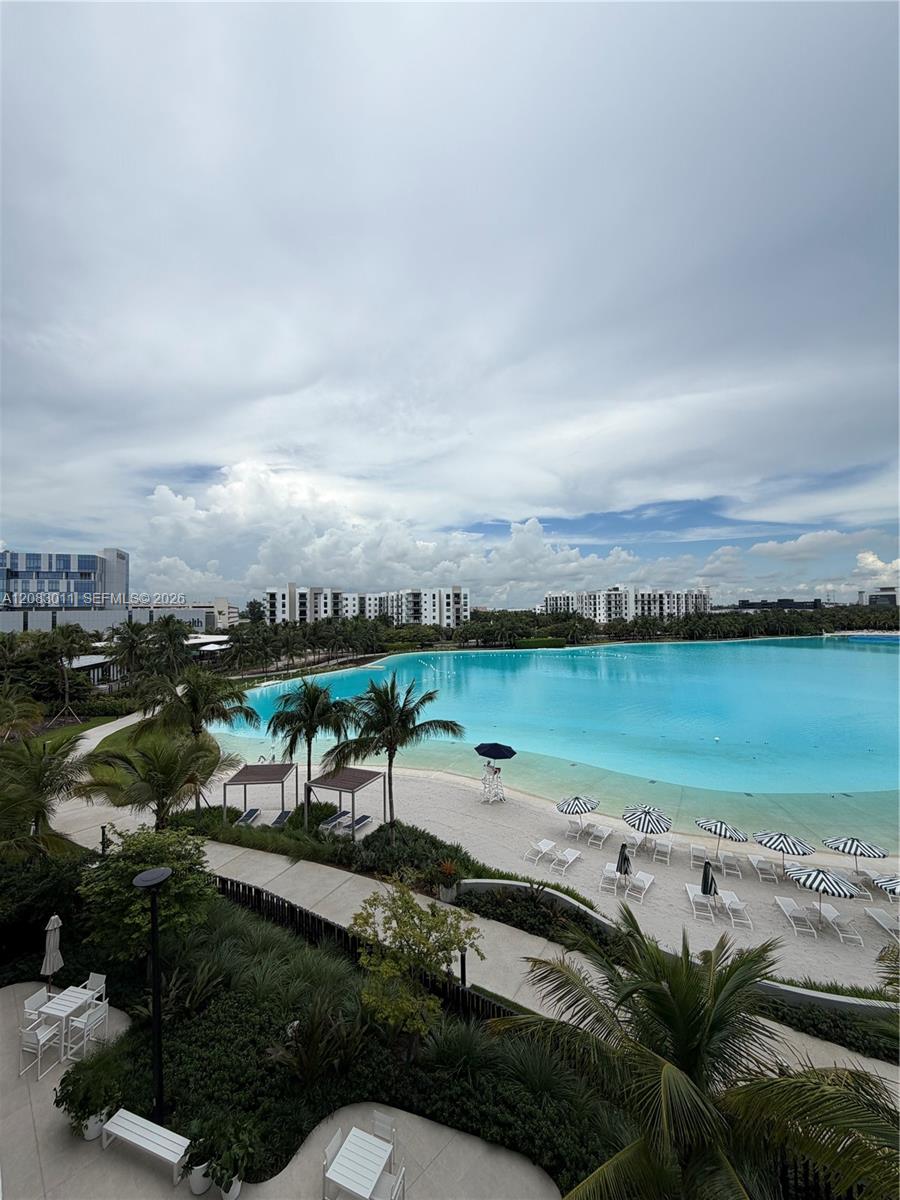 2411 Laguna Cir # 307