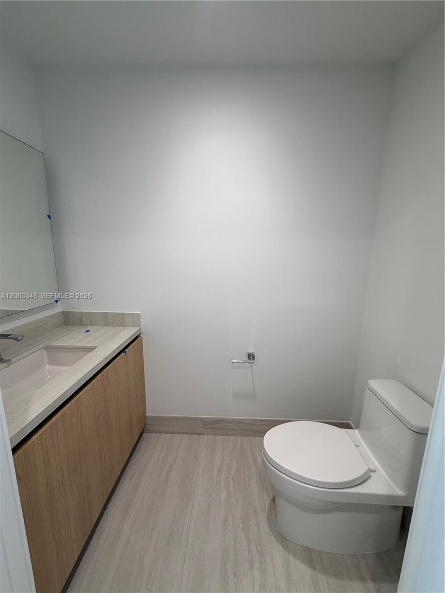 2411 Laguna Cir # 2307