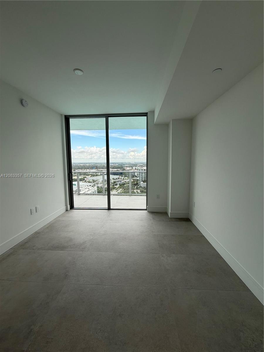 2411 Laguna Cir # 2508
