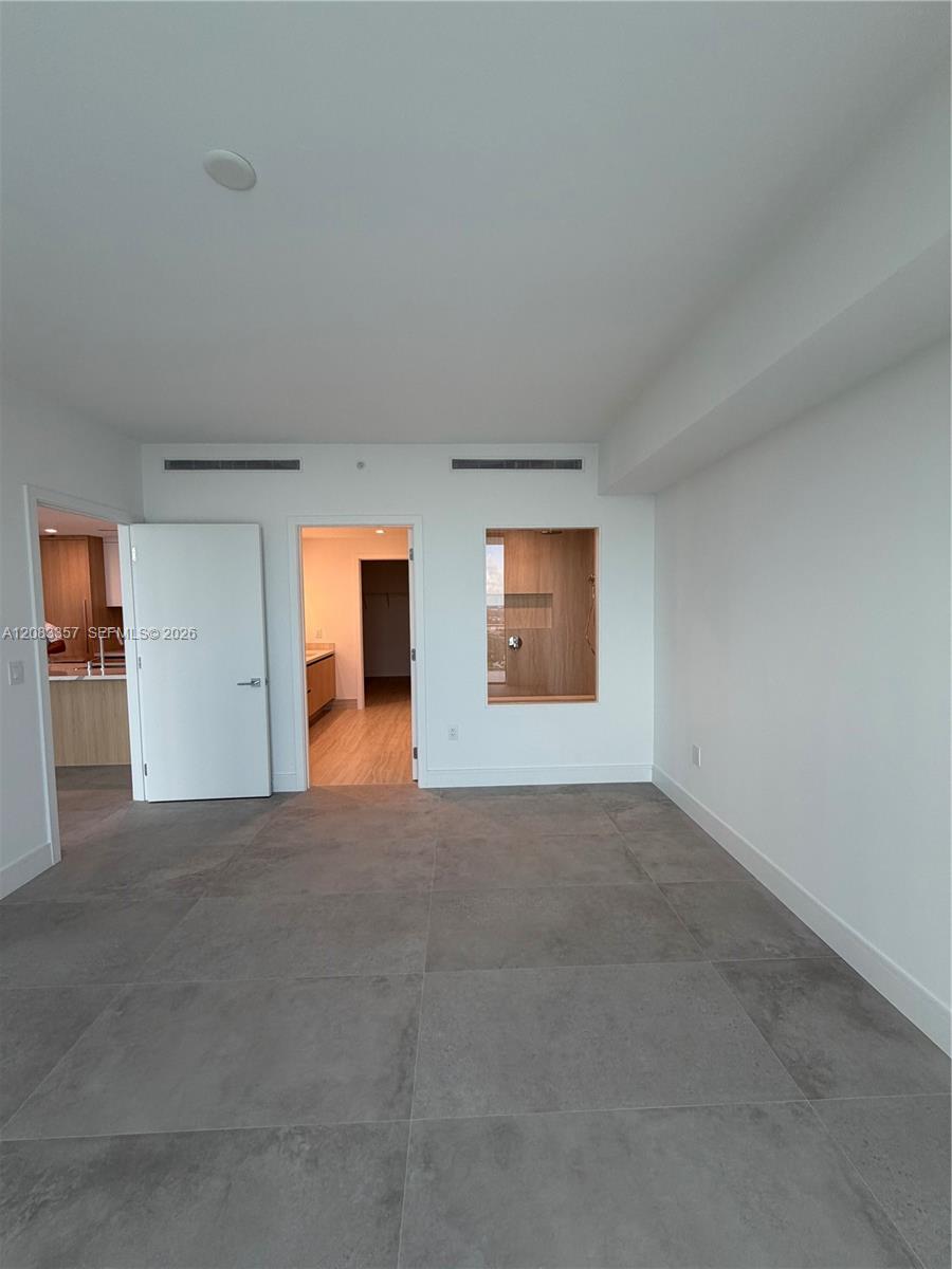 2411 Laguna Cir # 2508