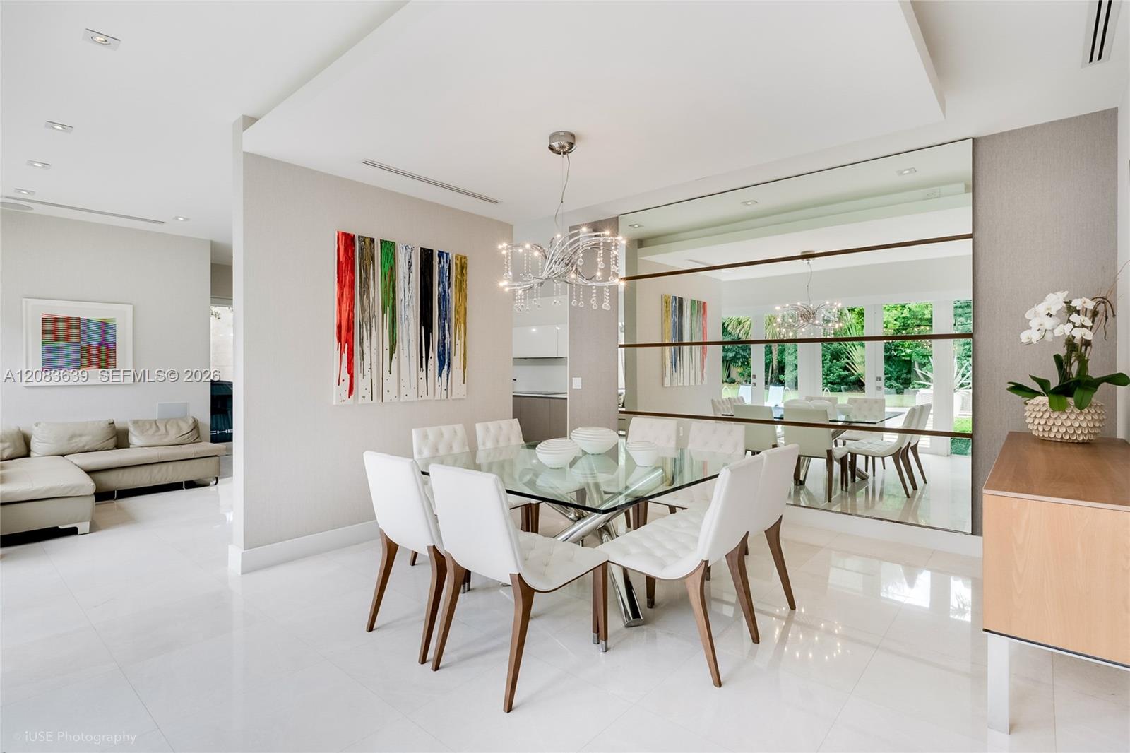 137 W Shore Dr W