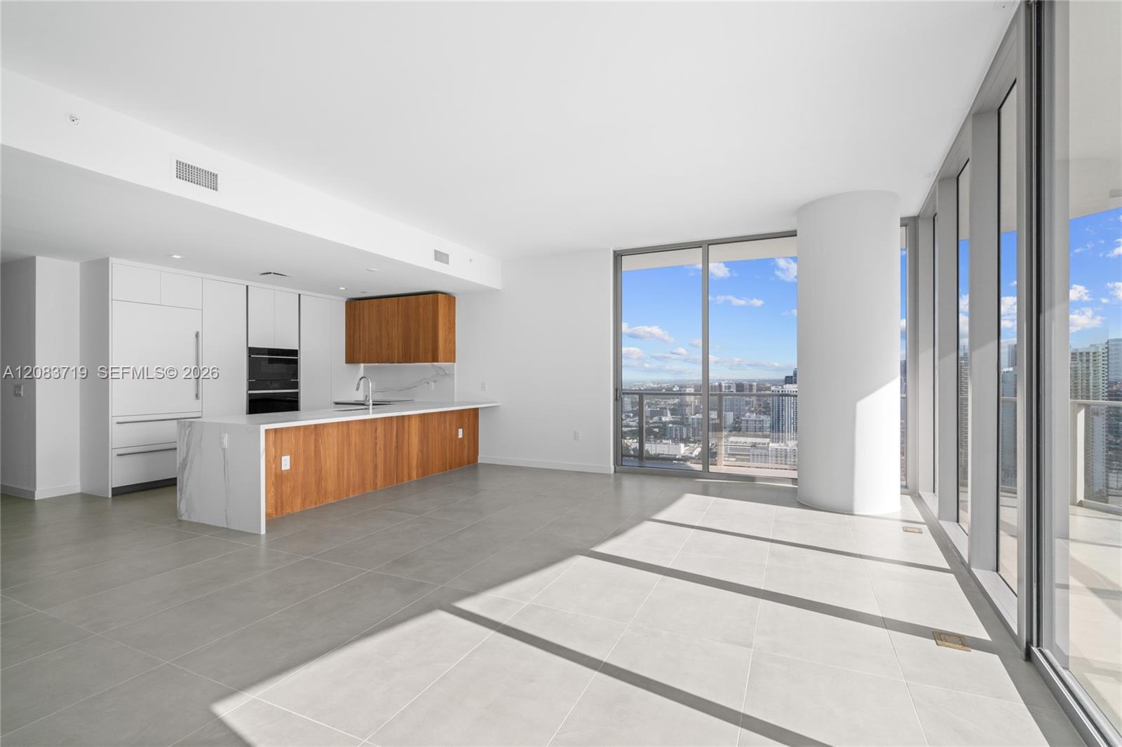 1400 biscayne blvd # 4106