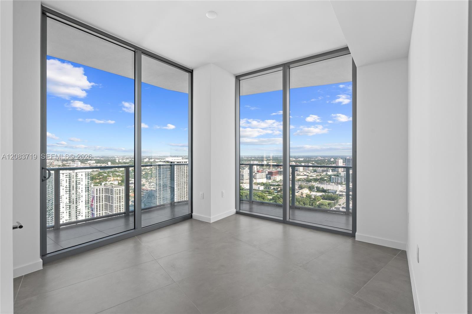 1400 biscayne blvd # 4106