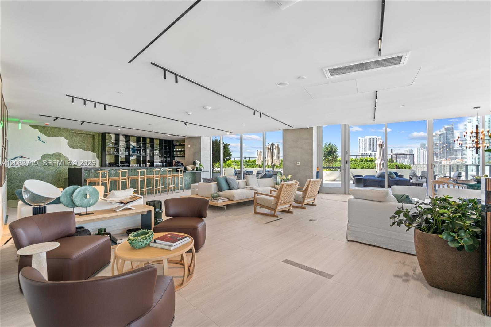 1400 biscayne blvd # 4106
