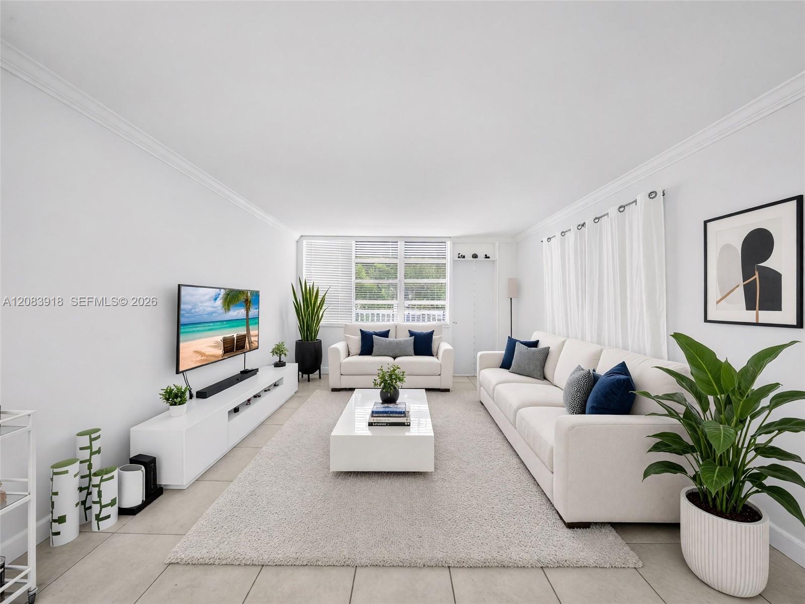 2016 Bay Dr # 203