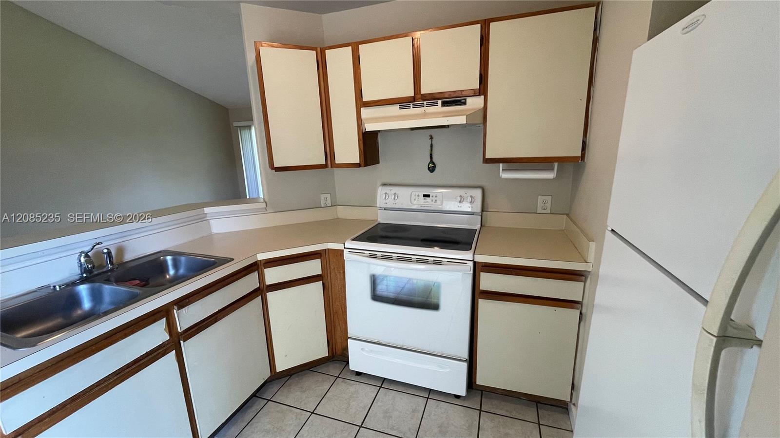 3429 NW 44th St # 205