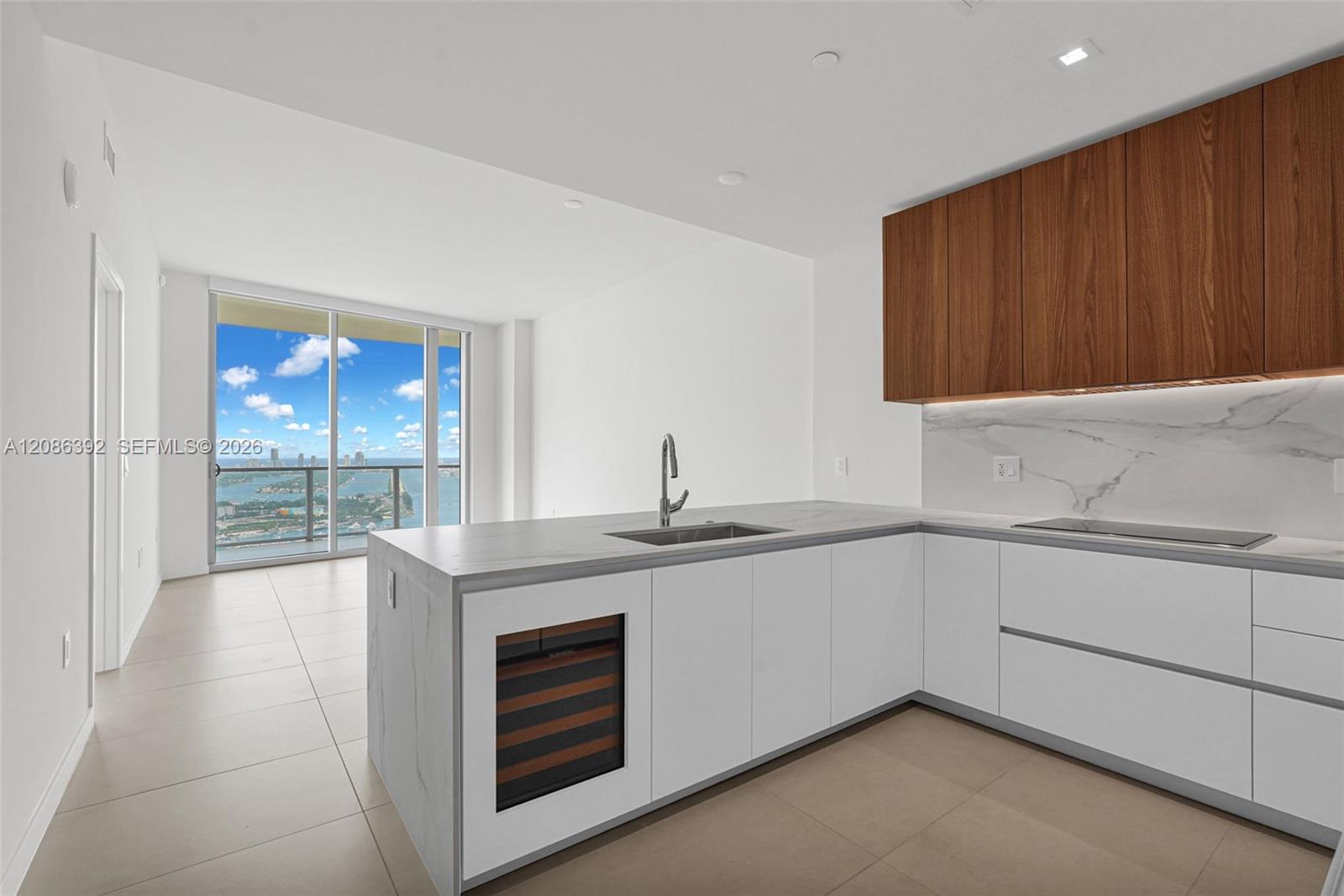 1400 Biscayne Blvd # 3705