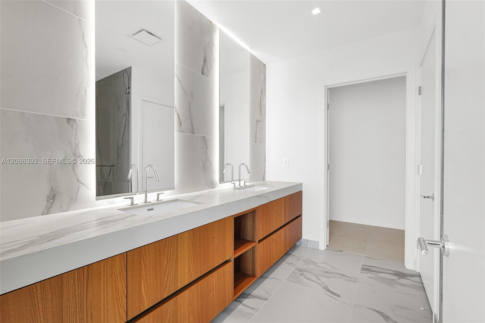 1400 Biscayne Blvd # 3705