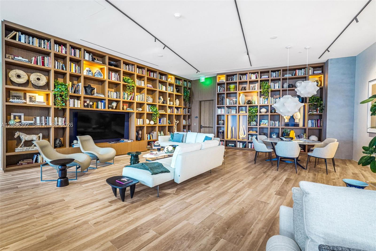 1400 Biscayne Blvd # 3705